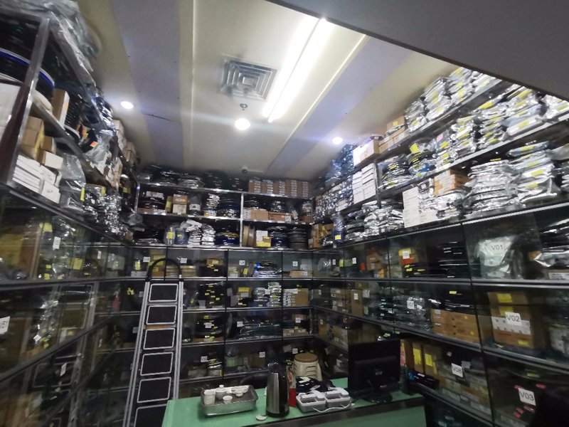 智能设备批发选购指南：让科技触手可得