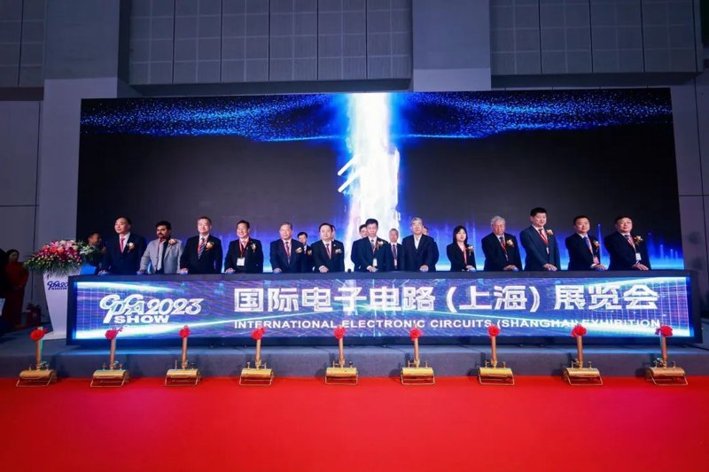 上海科技产品批发动态：市场趋势与消费心理解析